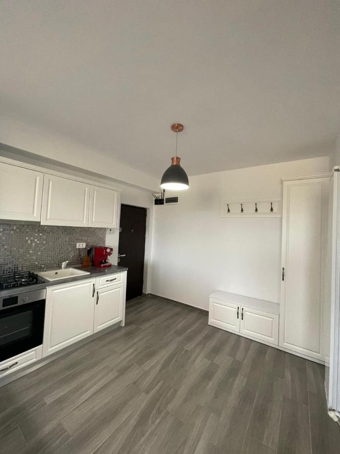 Ls Lake Apartment Mamaia Nord Năvodari Kültér fotó