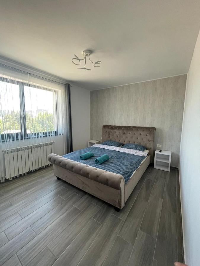 Ls Lake Apartment Mamaia Nord Năvodari Kültér fotó